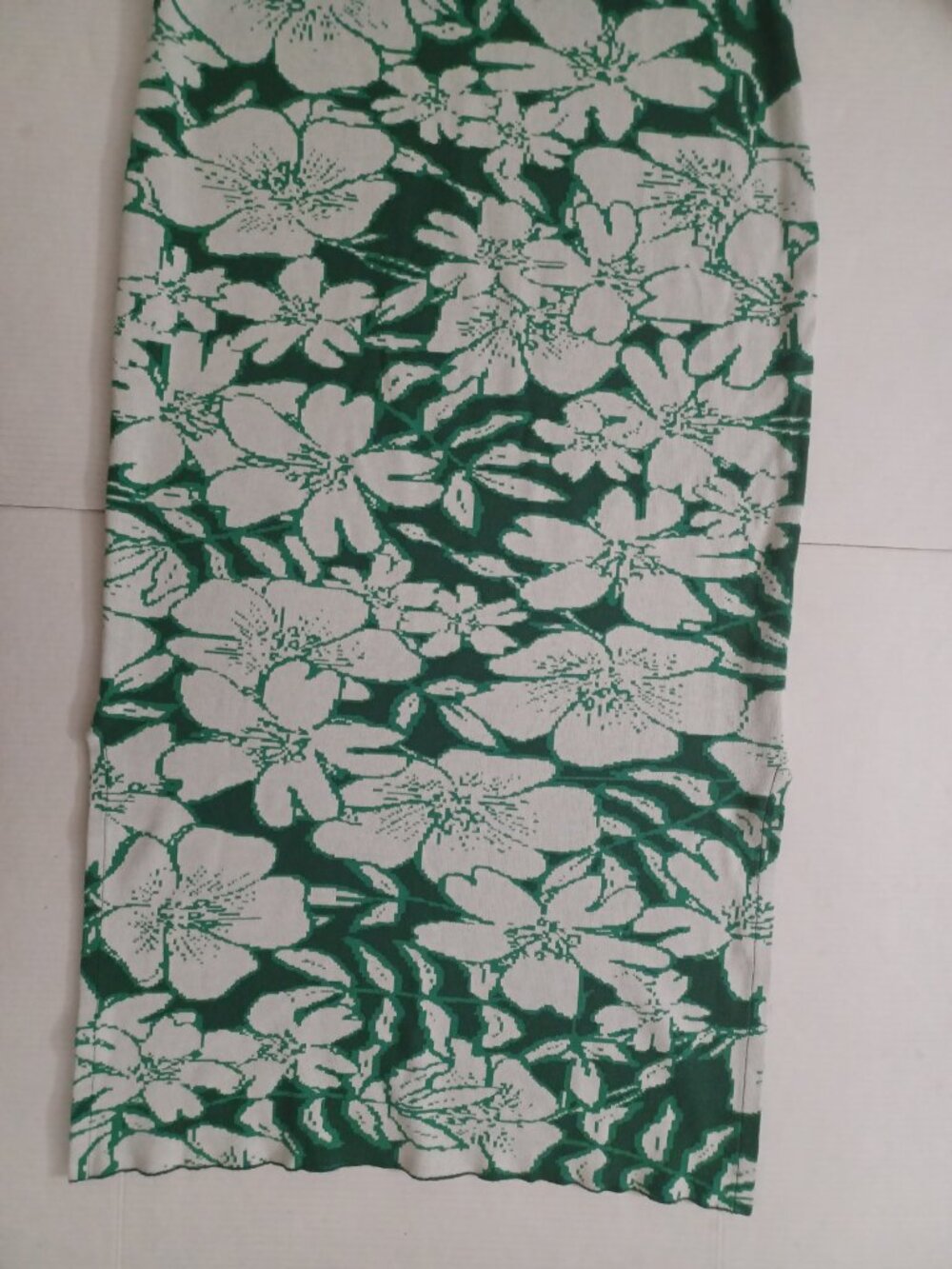 ELOQUII INTARSIA FLORAL ONE SHOULDER SWEATER DRESS GREEN WHITE PLUS SIZE 18/20 - Picture 14 of 15